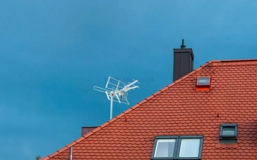 Antena naziemna kierunkowa Telmor Corvus Combo+, RF Stern, filtr LTE/5G, UHF/VHF, MUX 8, pasywna, bez wzmacniacza